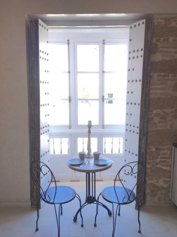 דירות Casa Bugambilla קדיז מראה חיצוני תמונה