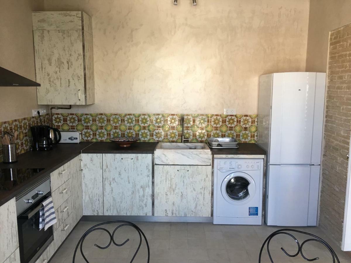 דירות Casa Bugambilla קדיז מראה חיצוני תמונה